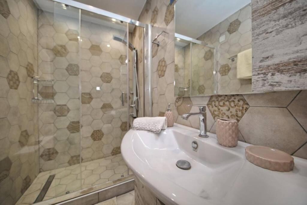 Philoxenia Guest House Скопелос Екстериор снимка