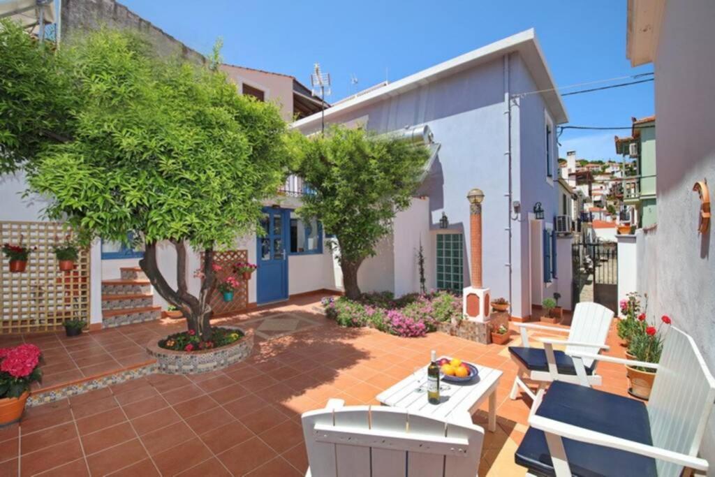 Philoxenia Guest House Скопелос Екстериор снимка