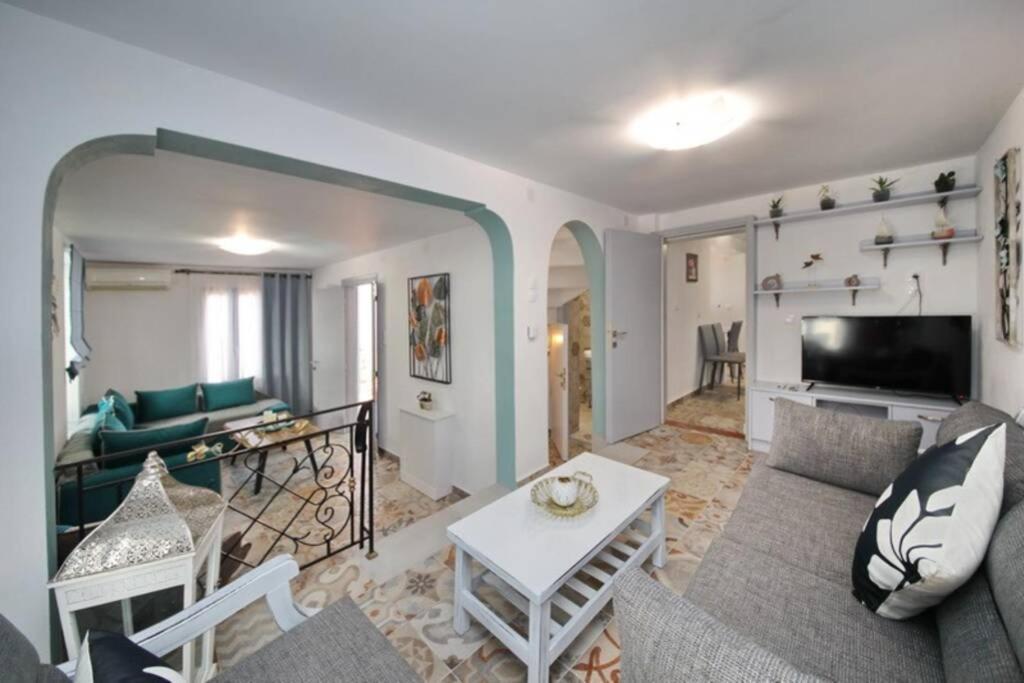 Philoxenia Guest House Скопелос Екстериор снимка
